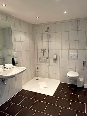 Double or Twin Room - Disability Access