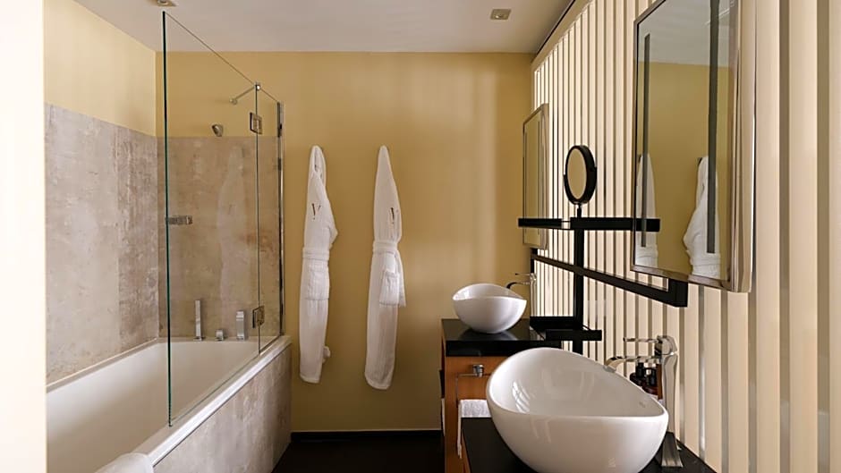 Five Seas Cannes, a Member of Design Hotels™