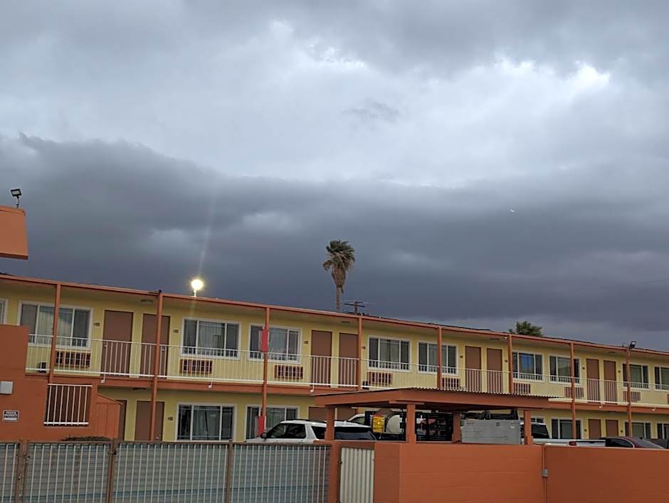 BEST MOTEL on Historic Route 66, Barstow