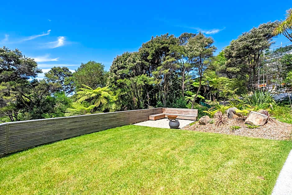 Tui & Nikau Cabins