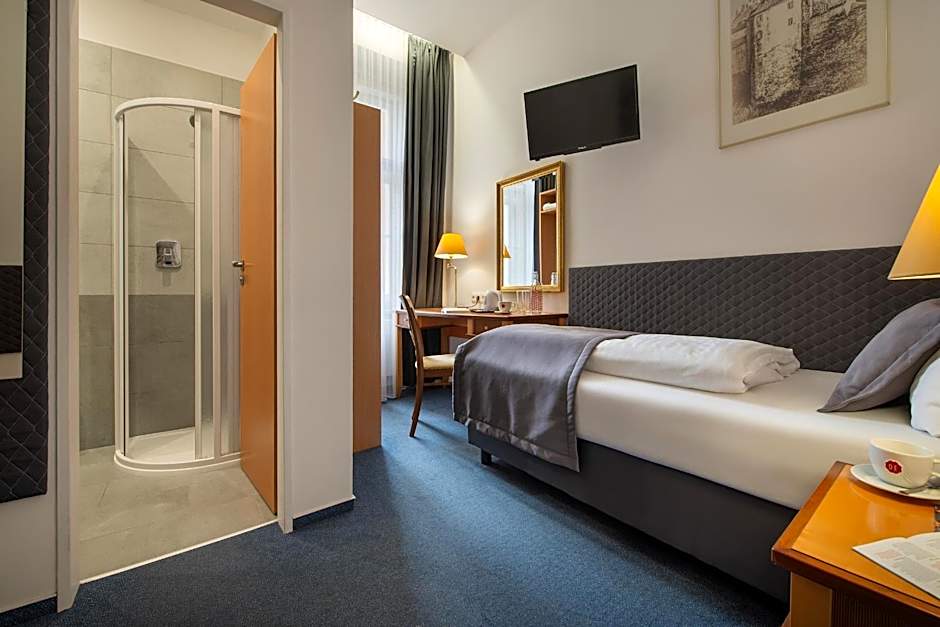 Prague Season Three Stars