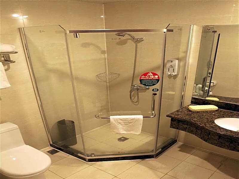 GreenTree Inn Zhenjiang Gaotie Wanda Square Express Hotel