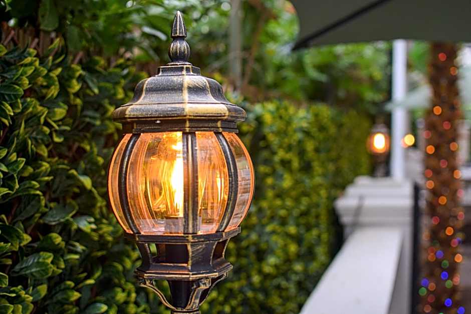 PEMBRIDGE PALACE HOTEL