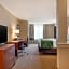 Comfort Inn & Suites Schenectady - Scotia