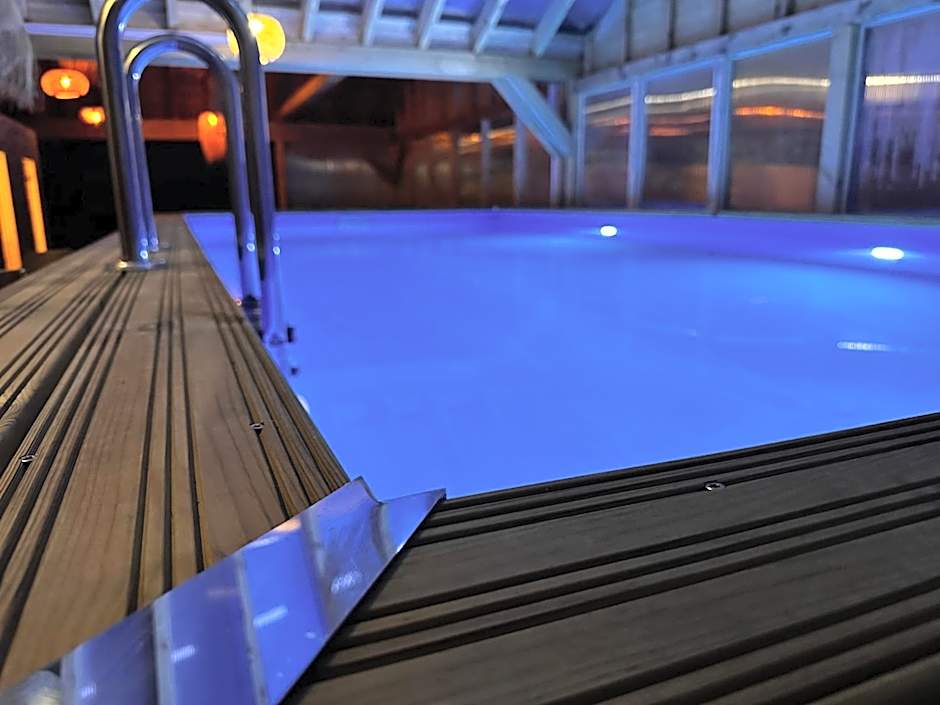 Domki Złote Piaski Kryty Basen Sauna Jacuzzi