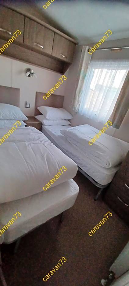 Caravan 73 snowdon summit 013