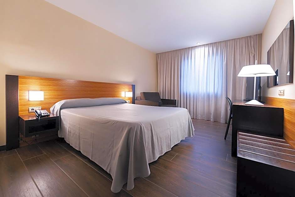 Foto 1 dari 4 — Comfort 1 Double Bed or 2 Beds