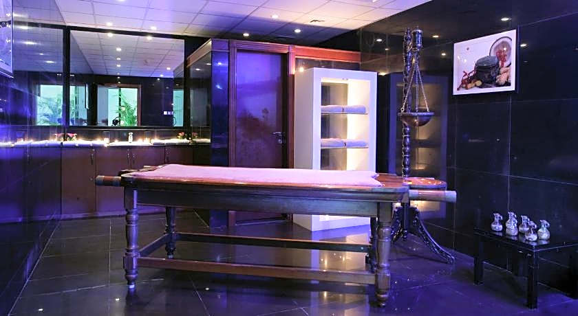 Ramada Hotel And Suites Ajman