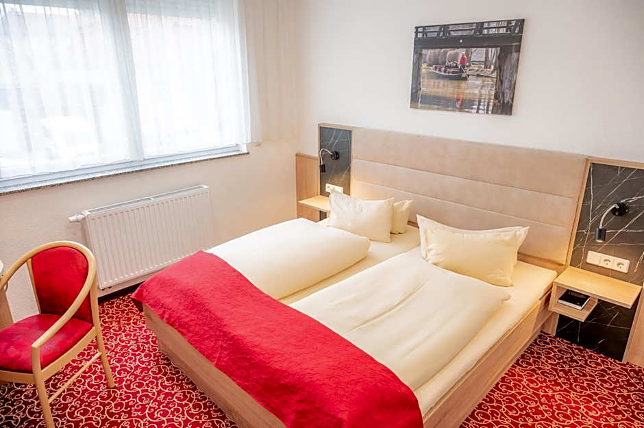 AaRa Hotel