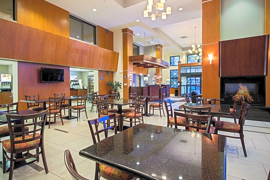Holiday Inn Express Schaumburg-Rolling Meadows By IHG