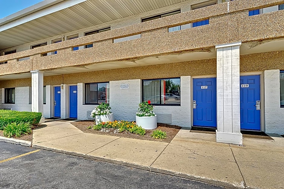 Motel 6-Villa Park, IL - Chicago West