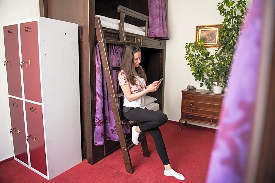 Vienna Boutique - Premium Hostel