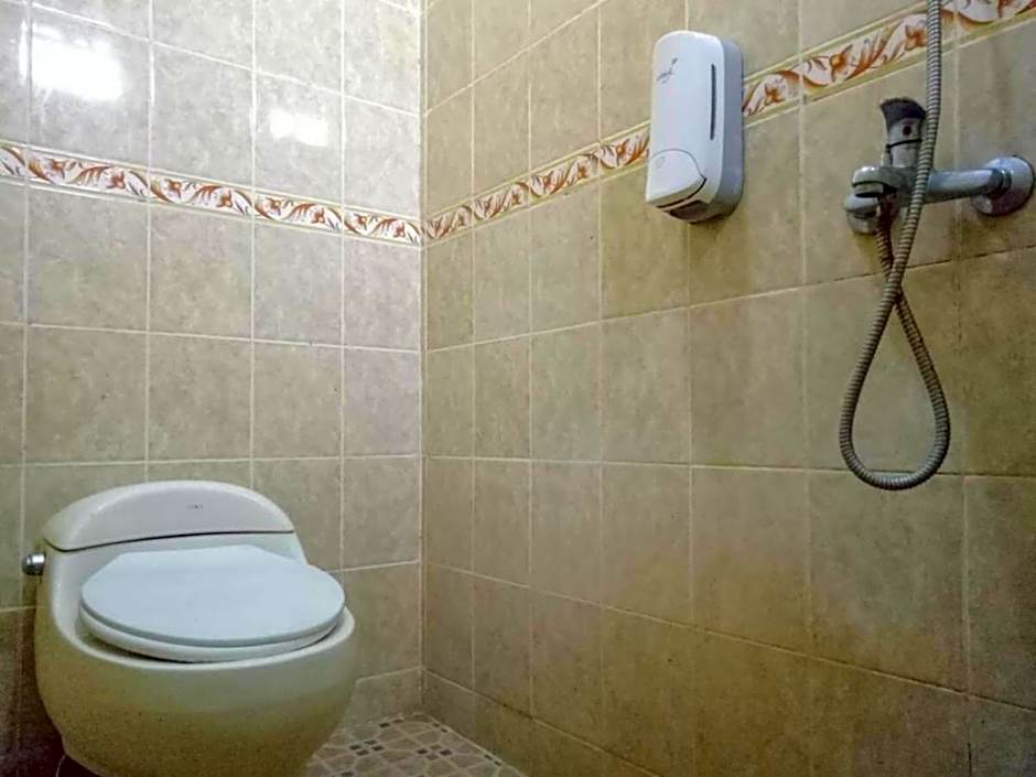 RedDoorz near Balai Kota Makassar