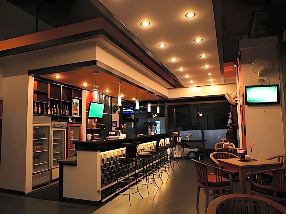 Simpang Inn