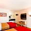 OYO Hotel Mobile, AL I-65 at Airport Blvd