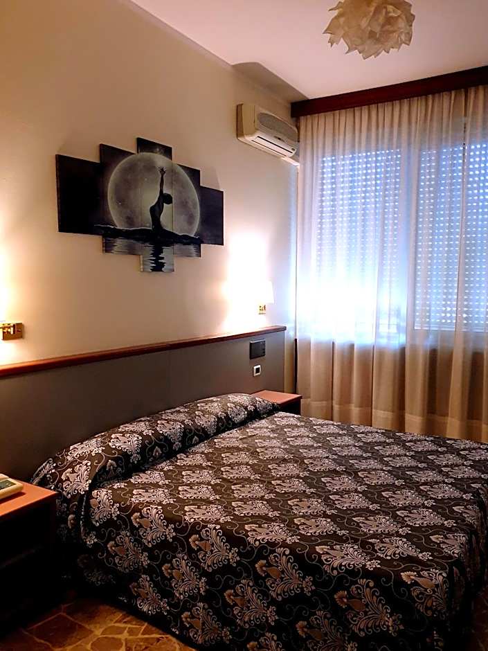 H&L Hotel