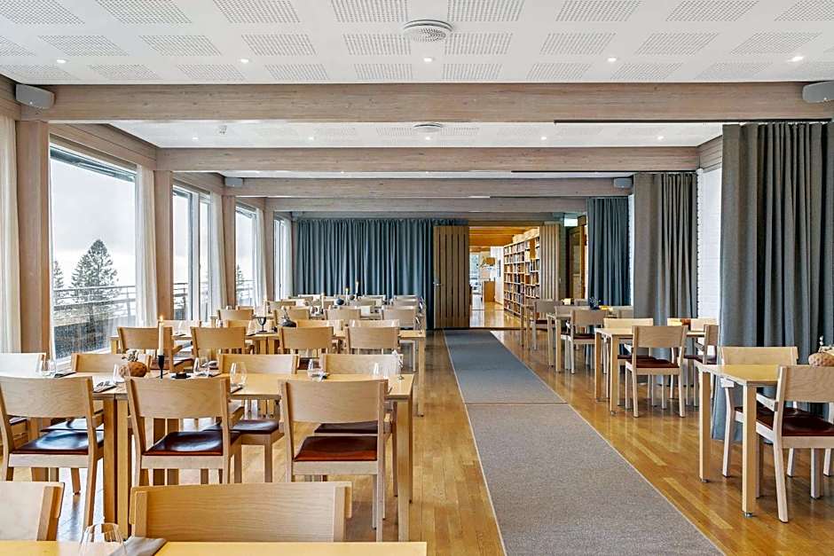 Voksenasen Hotell; Best Western Signature Collection