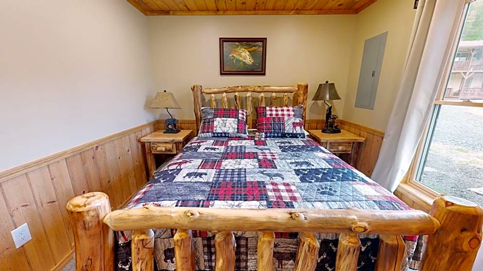 Rough Cut Lodge
