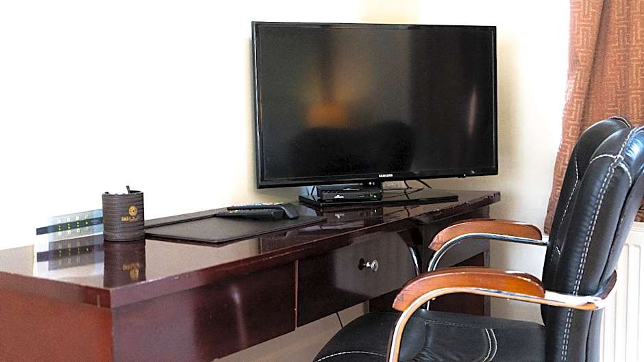 Hotel Spic N Span