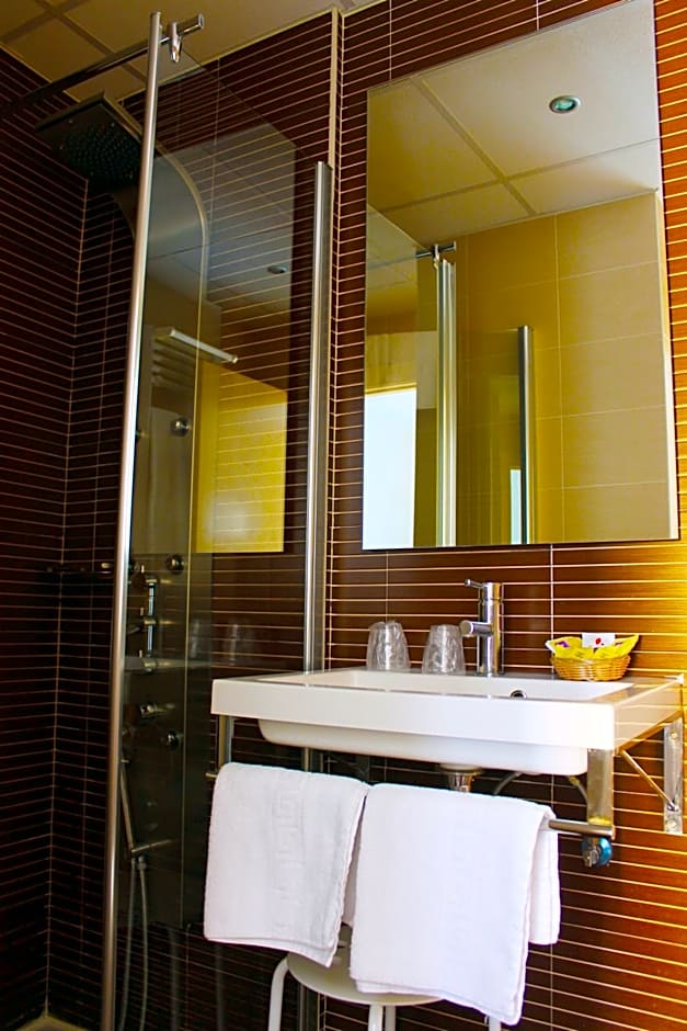 Hotel Alda Entrearcos