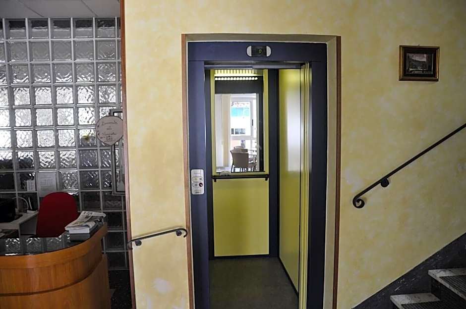 Albergo Larenzia
