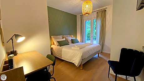 Appart 'Hôtel BreakIsleBed Limoges CHU & Fac Médecine Pharma à Pied parking gratuit