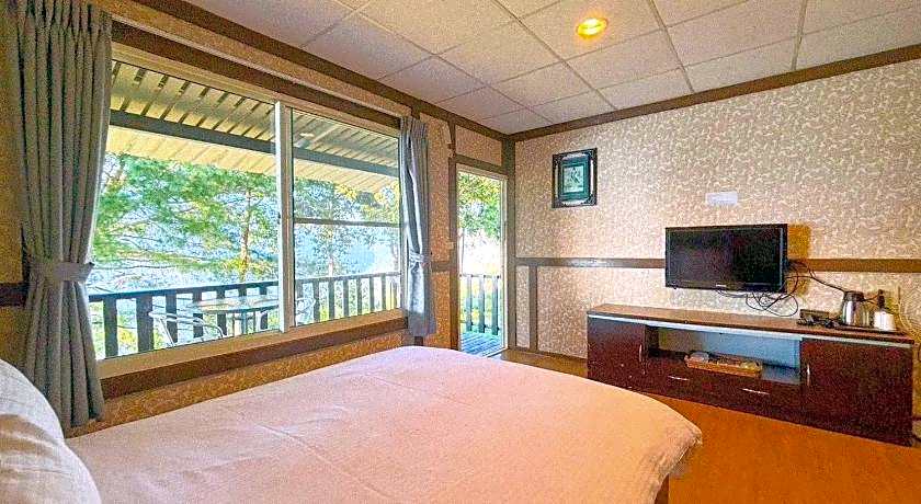 Zusin Shin Garden Hotel