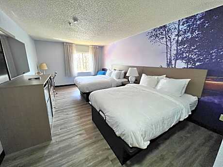 Standard Queen Room with Two Queen Beds - Non Smoking