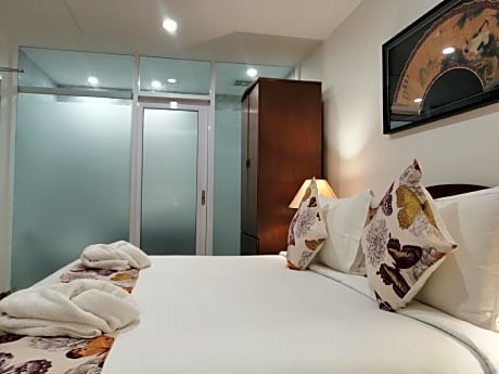 Junior Room (No Window)