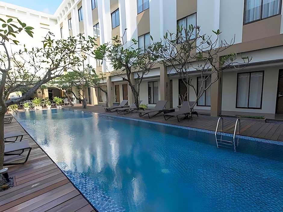 Hotel Santika Kuta Bali
