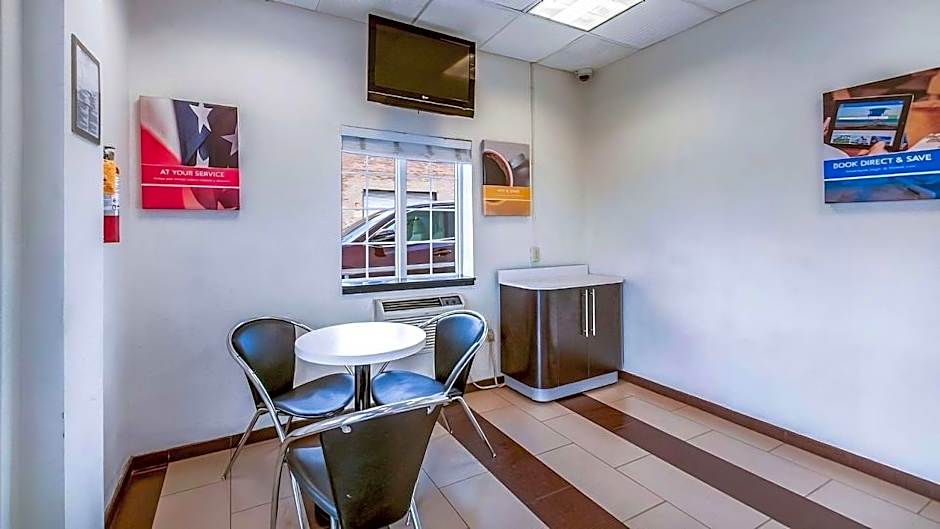 Motel 6-Washington, DC - Convention Center