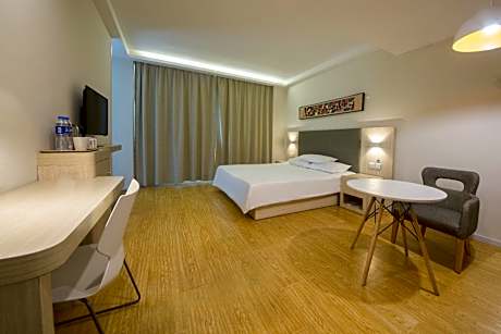 Hanting Hotel Shenyang Railway Station