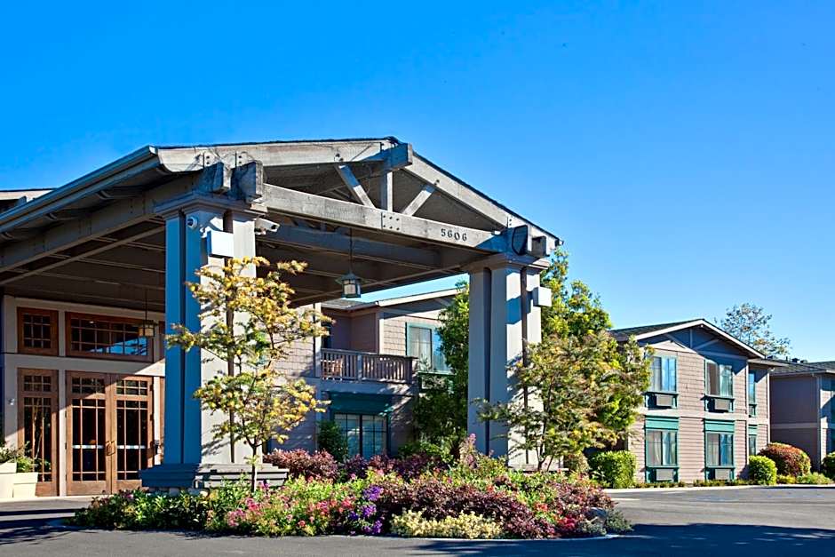 Holiday Inn Express & Suites Carpinteria By IHG