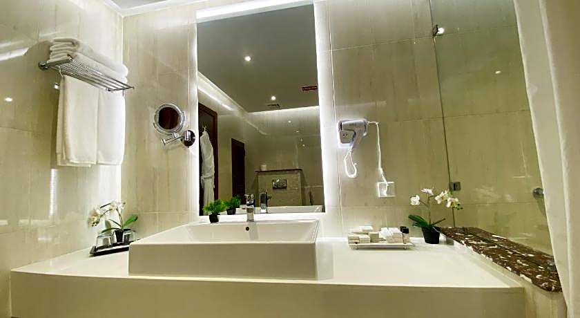 Faletti's Grand Hotel Multan