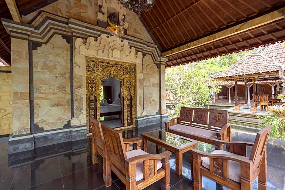Tebluess Guesthouse Gianyar RedPartner