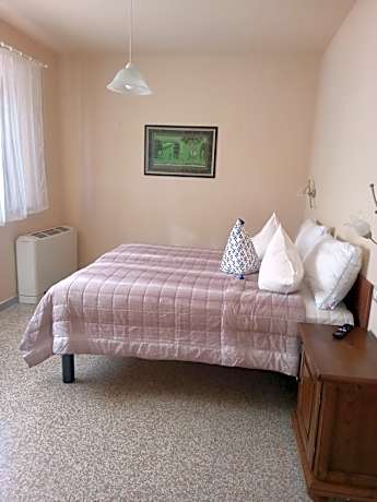 Economy Double or Twin Room