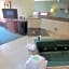 Crystal Inn Suites & Spas
