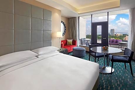 King Room with Terrace - Executive Lounge Access