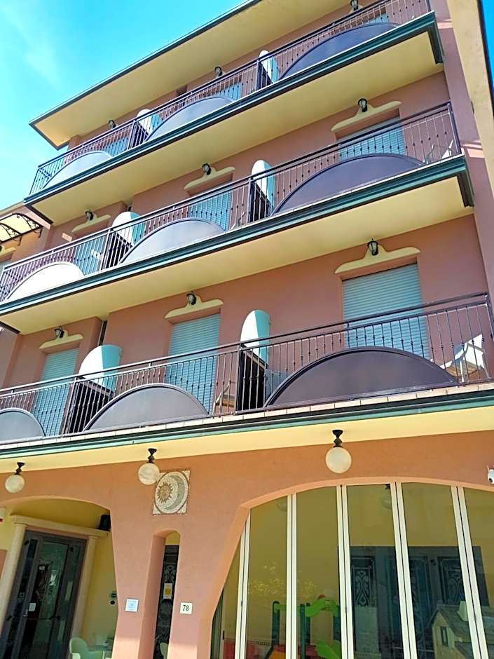 Hotel Anita B&B sul lungomare