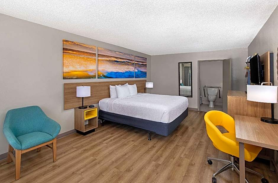 Days Inn by Wyndham St George