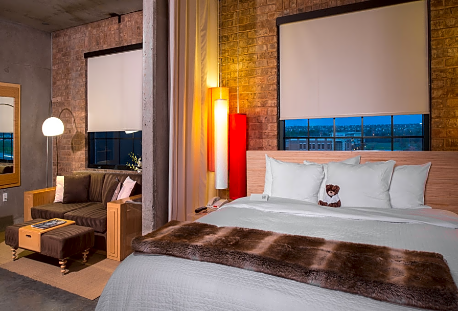 NYLO Dallas Plano Hotel, Tapestry Collection by Hilton