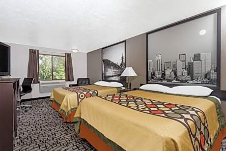 Queen Room with Two Queen Beds - Non-Smoking