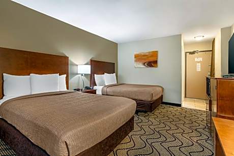 2 Double Beds Non-Smoking Pet Friendly Room Microwave And Refrigerator Wi-Fi Full Breakfast