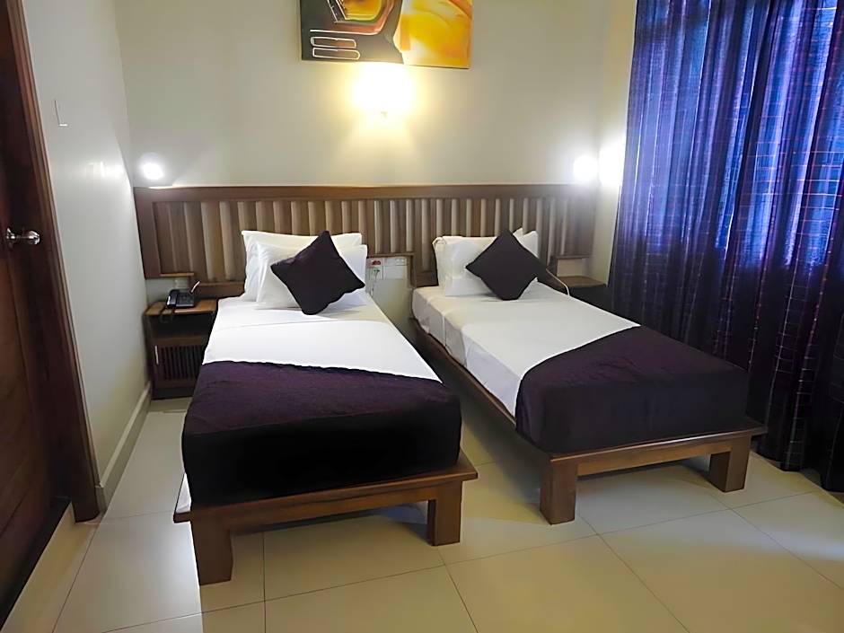 Port View City Hotel