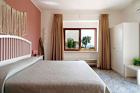 Classic Double Room with Sea View