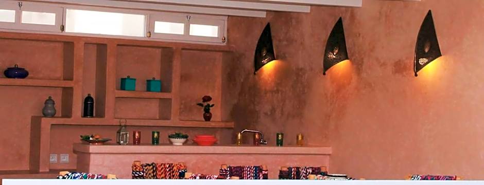 Jennat El Mossafir-Riad privé avec services