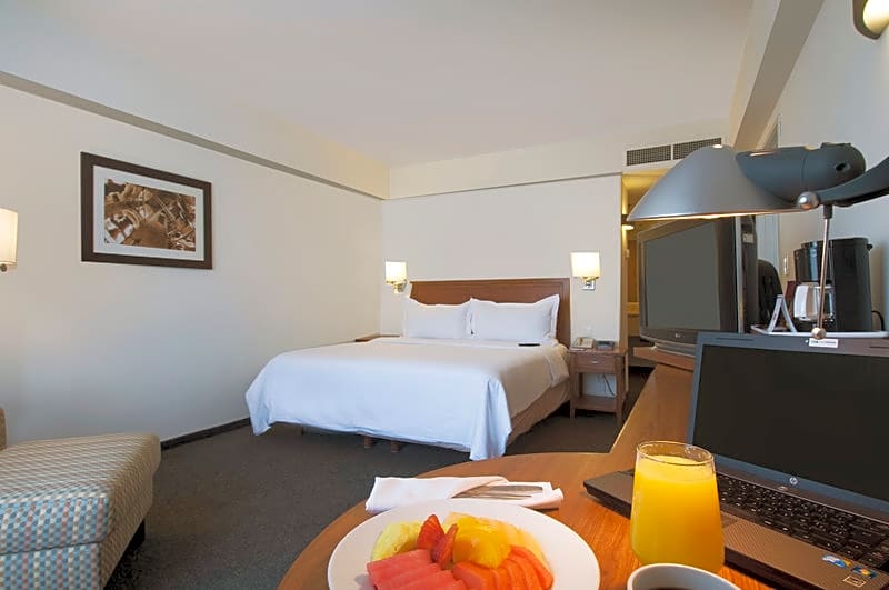 Fiesta Inn Express Puebla Finsa