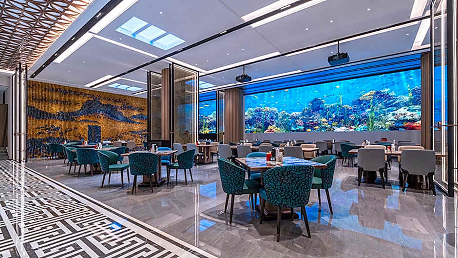 Wyndham Grand Plaza Royale Ningbo