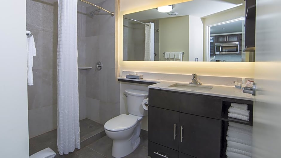 Candlewood Suites Queretaro Juriquilla By IHG