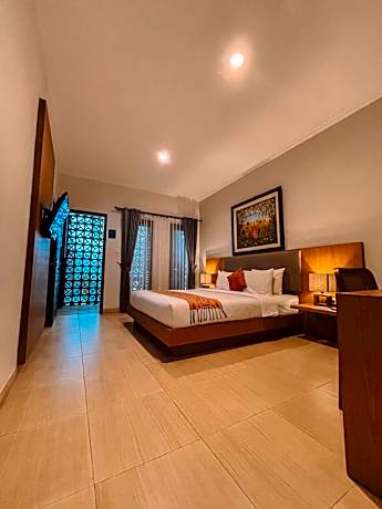 Superior King Room